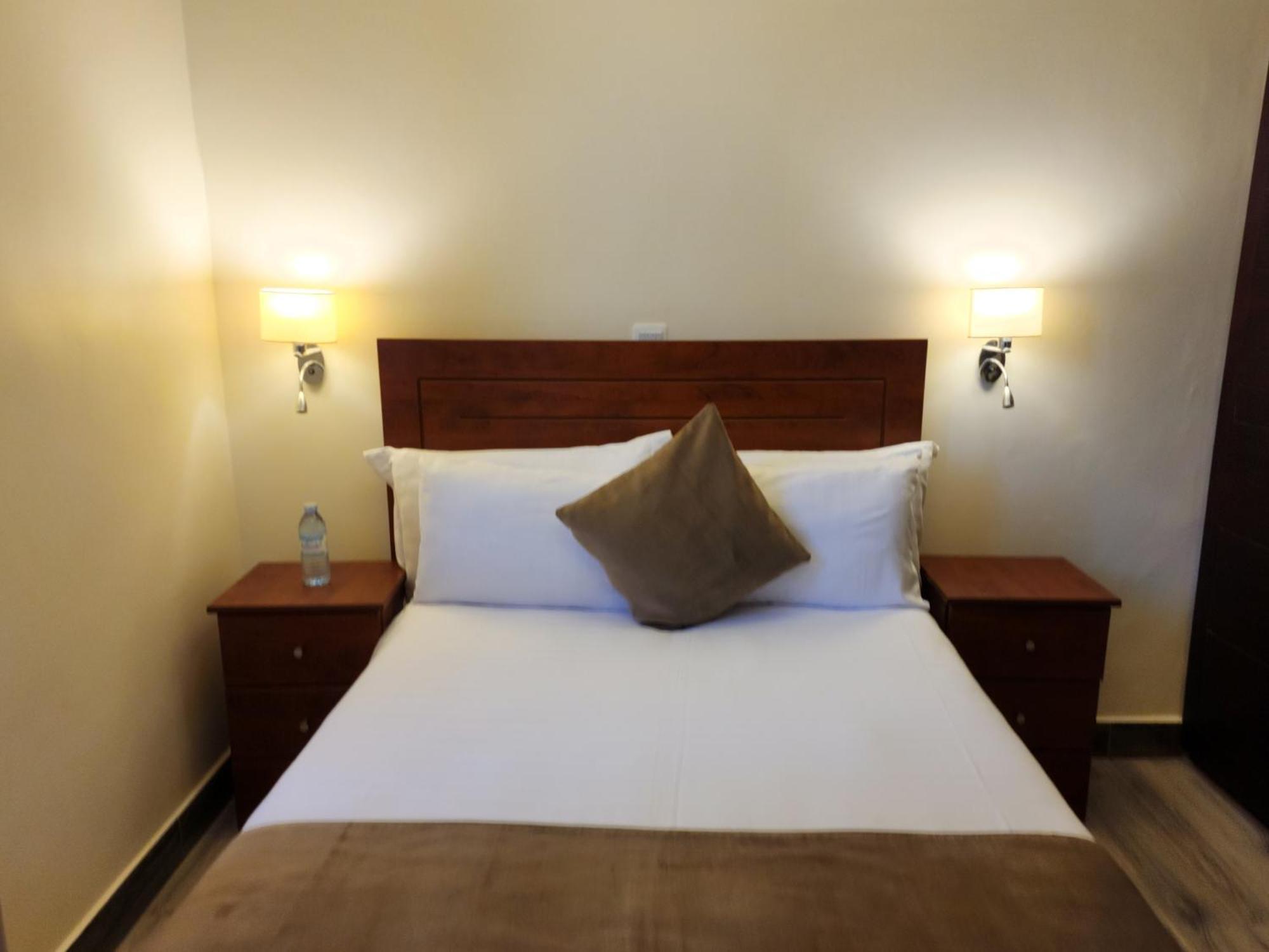 Entebbe Stay Apart-Hotel Chambre photo